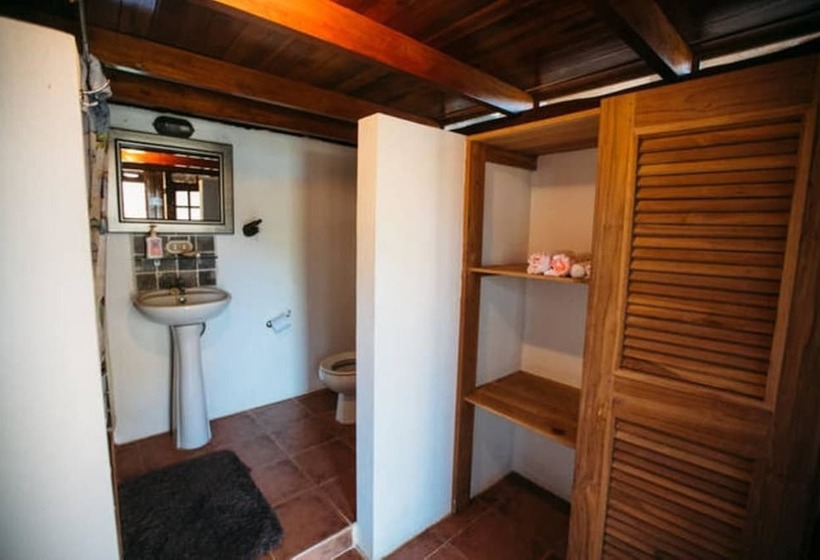 The Beach Bungalows Tamarindo B&b