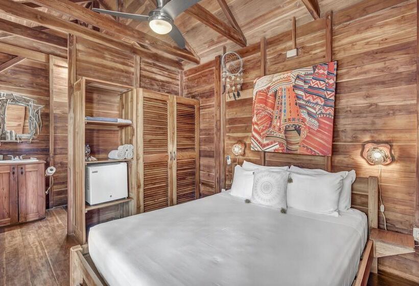 The Beach Bungalows Tamarindo B&b