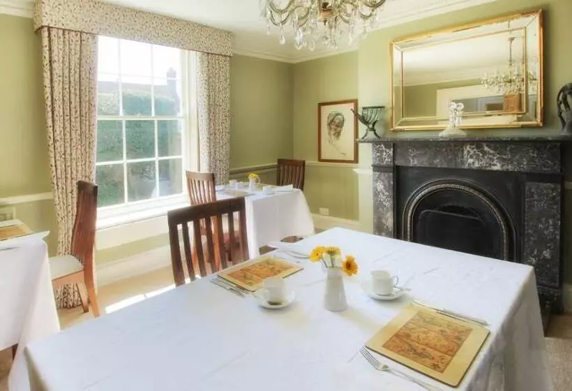 ベッドアンドブレックファースト Boreham House Luxury Bnb
