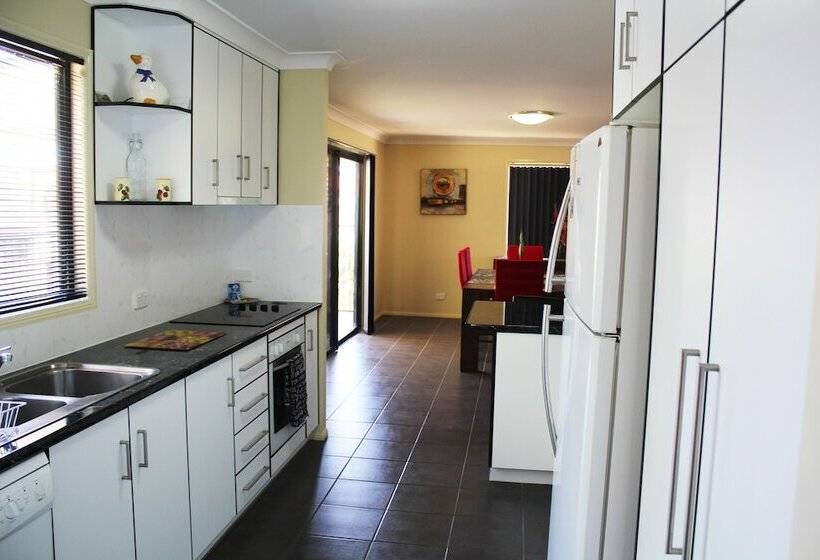 Dalby Apartments Self Contained Motel