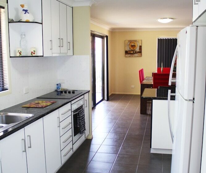 Dalby Apartments Self Contained Motel