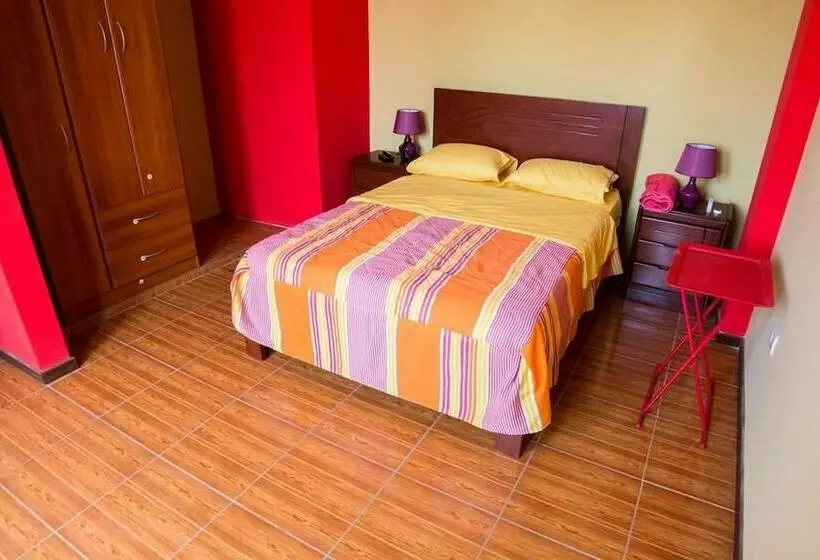 Hostal Villacerna