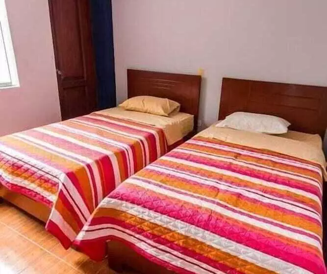 Hostal Villacerna