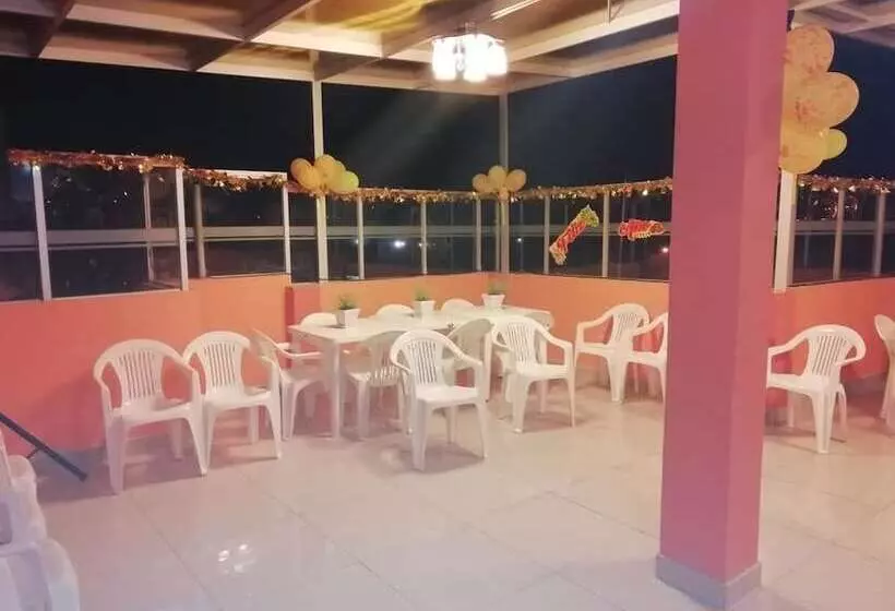 Hostal Villacerna