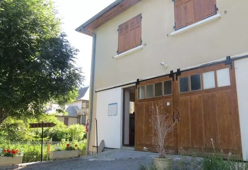 ホテル Camping La Tour