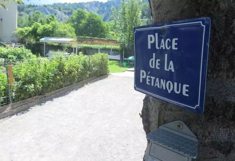 ホテル Camping La Tour