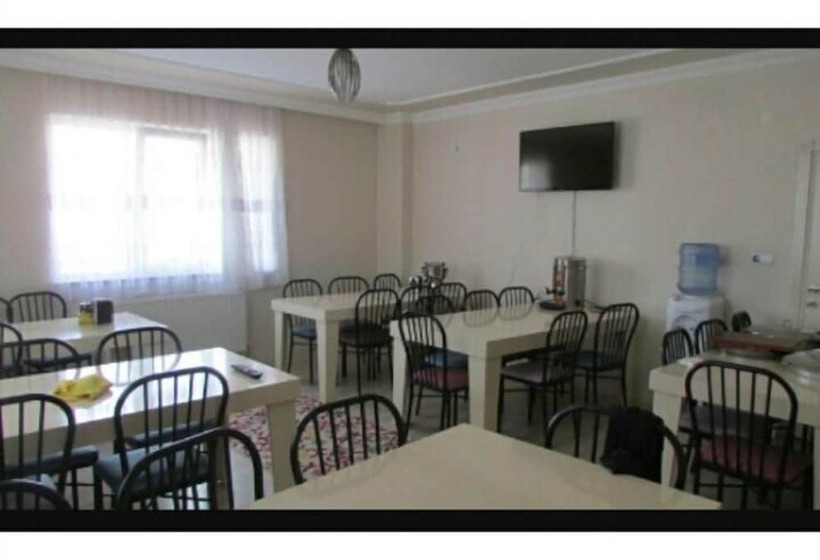 ホテル Hacegan Hostel