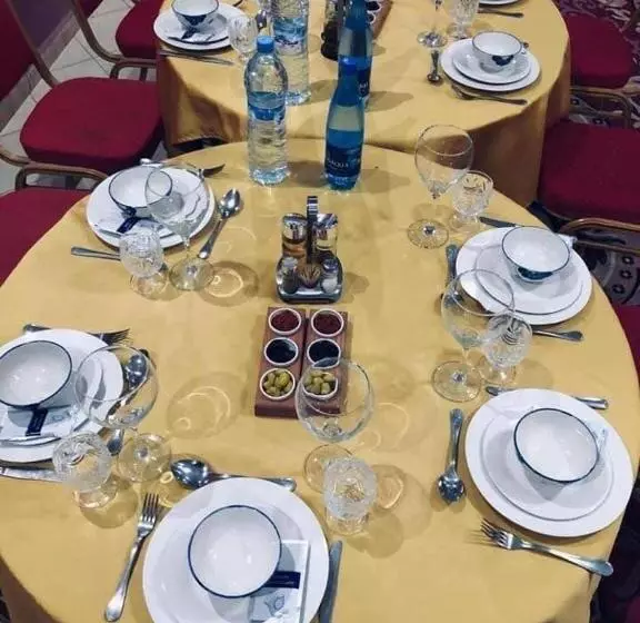 هتل La Renaissance Tata