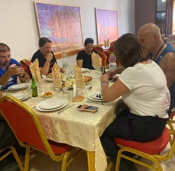 هتل La Renaissance Tata