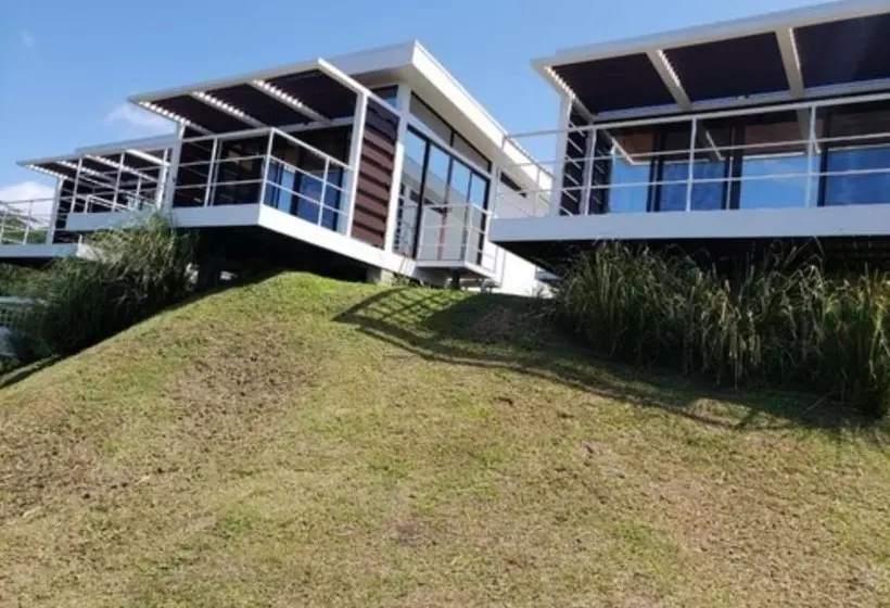 Hotelli Laguna Arenal