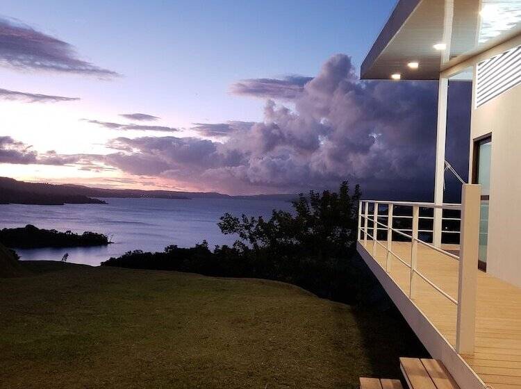 هتل Laguna Arenal