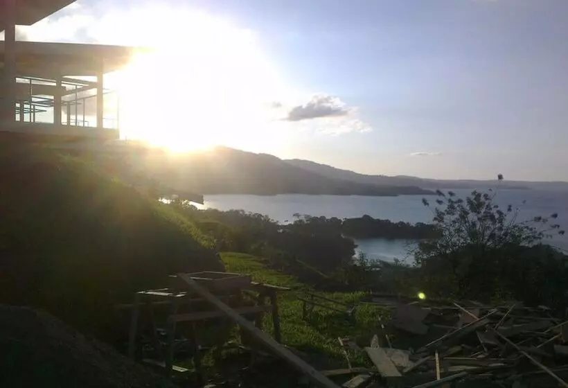 Hotelli Laguna Arenal