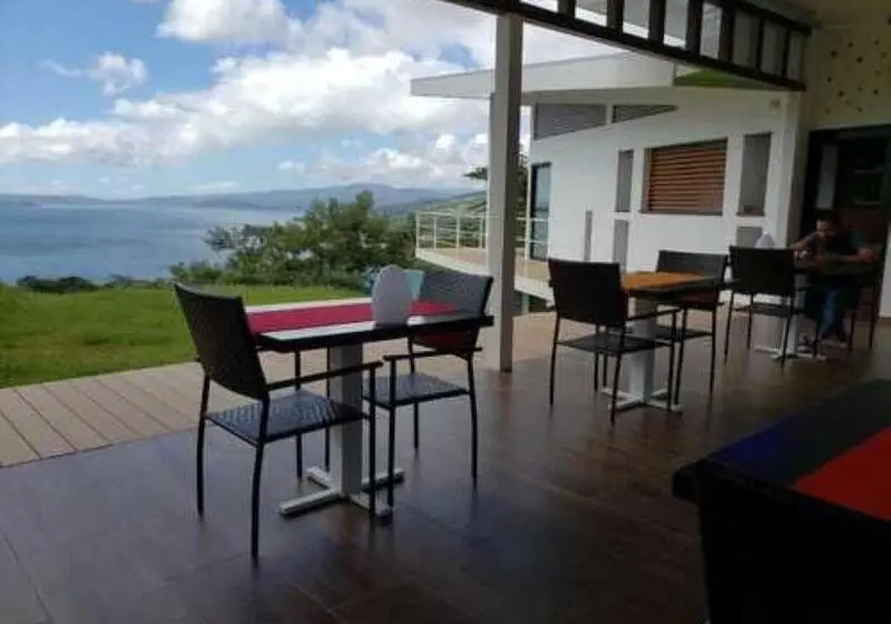 ホテル Laguna Arenal