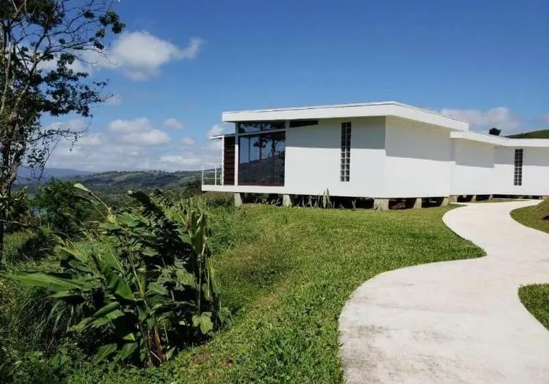 ホテル Laguna Arenal