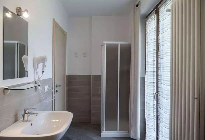 La Tana Dell Orso B & B