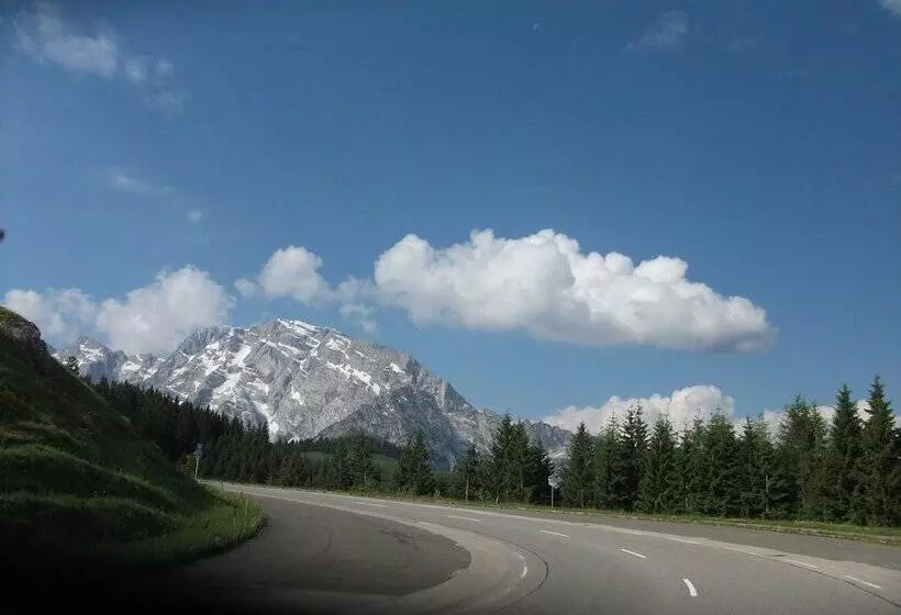 Majatalo Ferienwohnungen Gästehaus Lärcheck