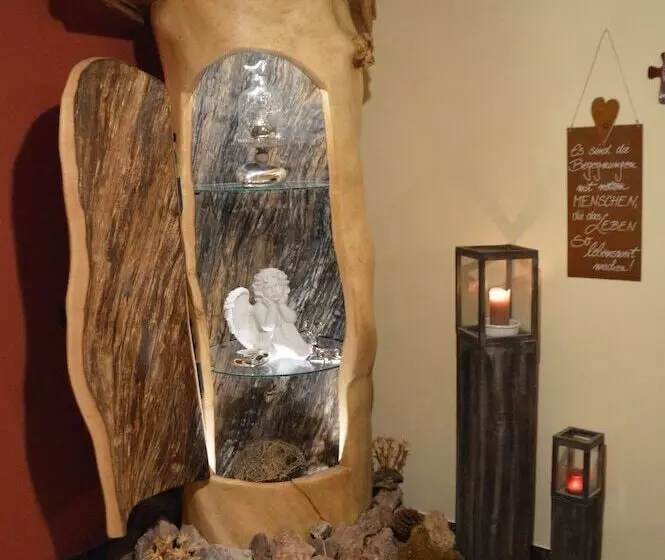 Majatalo Ferienwohnungen Gästehaus Lärcheck