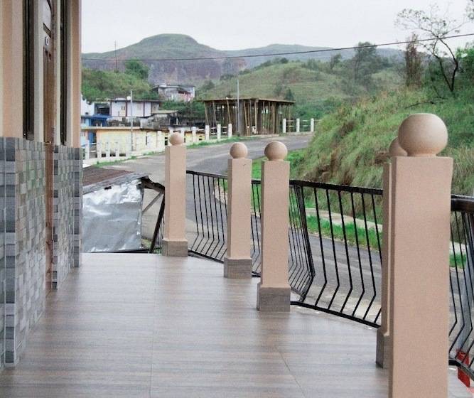 Пансион Pumpkin Cordial Lodge