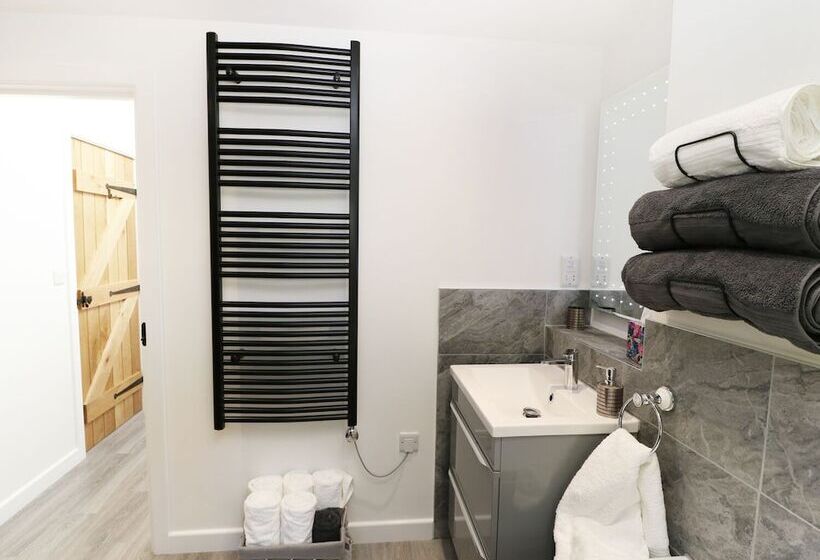 The Old Mill Hideaway