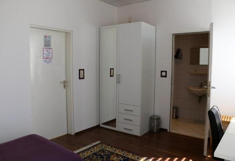 Casa Hotel Neu Isenburg