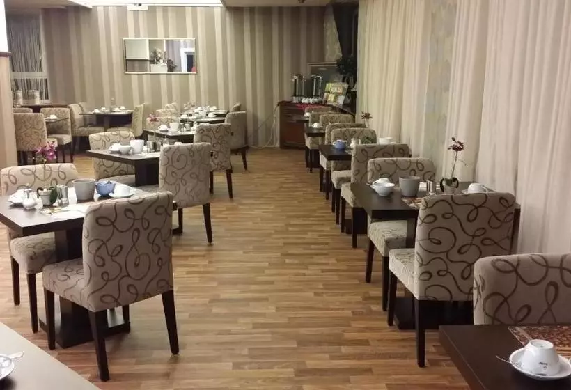 هتل Abant Frankfurt Obertshausen