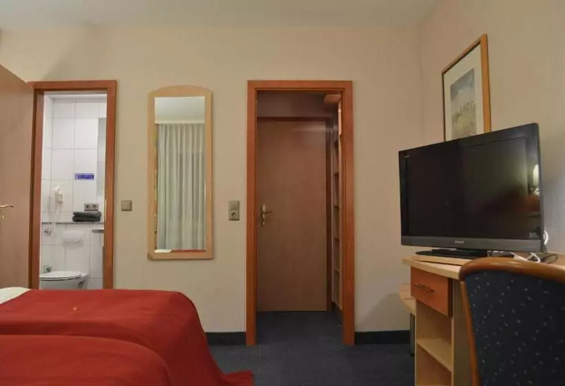 هتل Abant Frankfurt Obertshausen