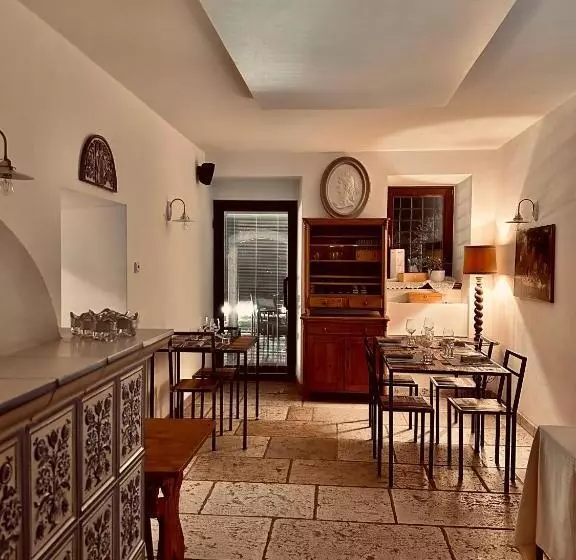 هتل Agriturismo Mas Dei Chini