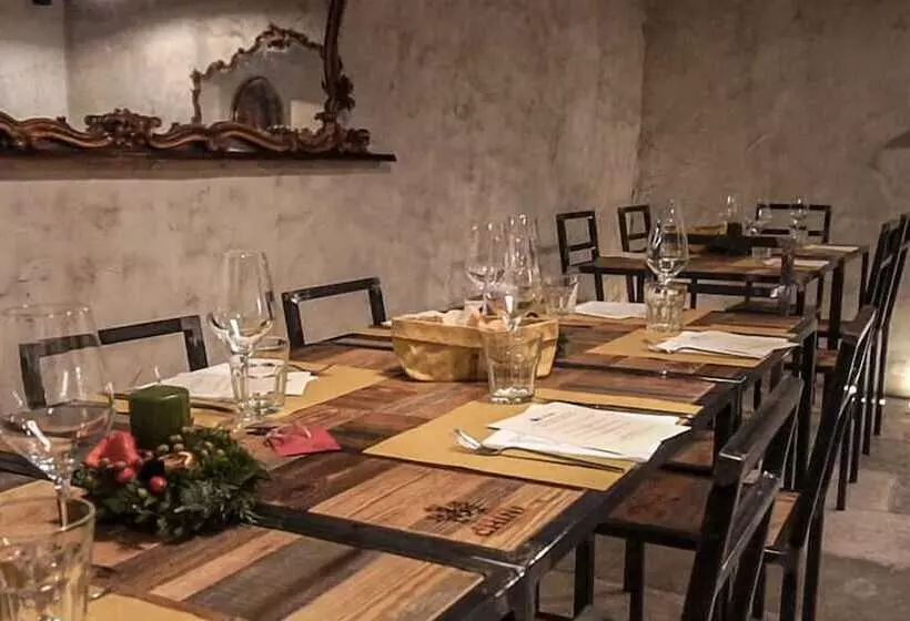 هتل Agriturismo Mas Dei Chini