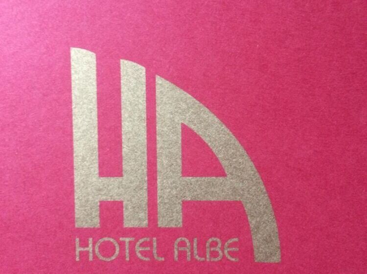 בית מלון כפרי Albe