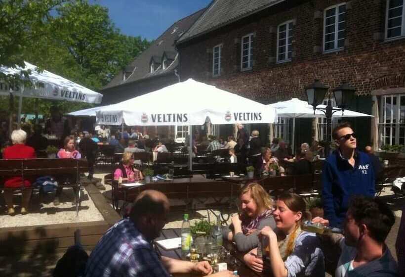 Отель Das Dycker Weinhaus