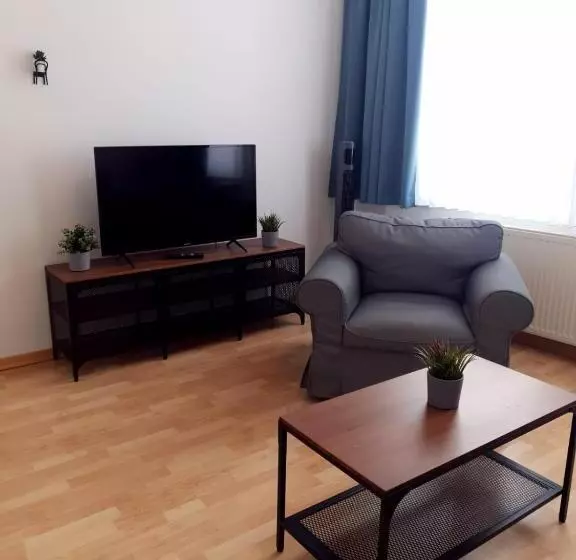 هتل Dh Deutsches Haus