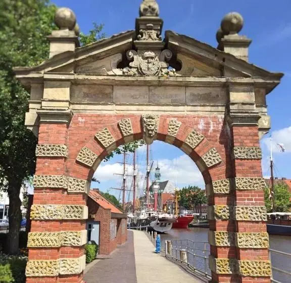 هتل Dh Deutsches Haus