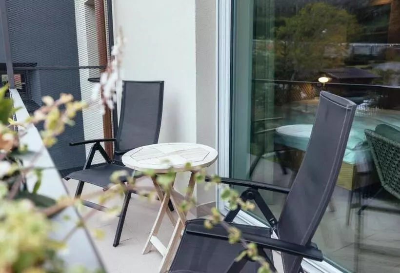 Отель Hilburger