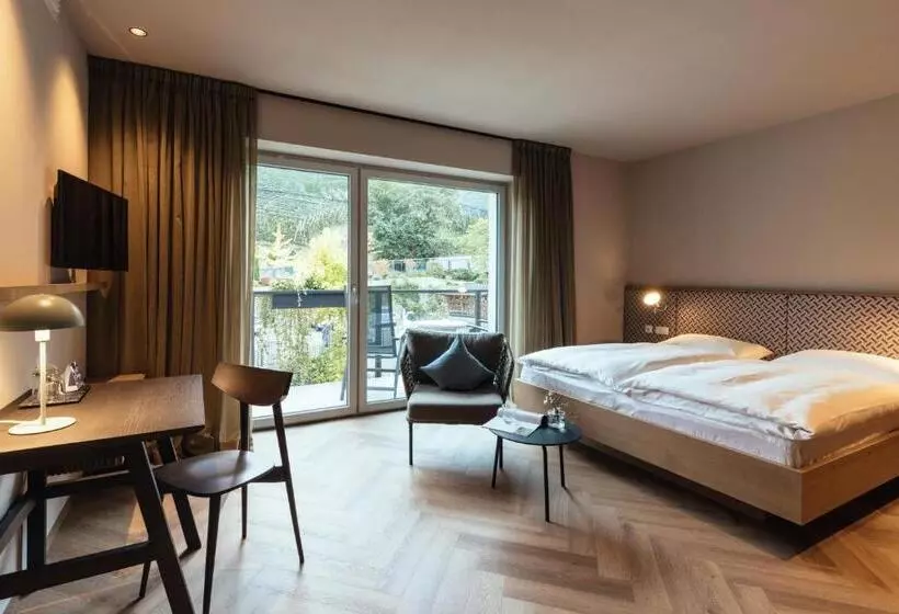 Отель Hilburger