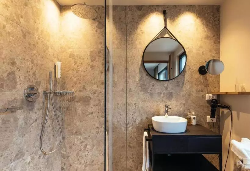 Отель Hilburger