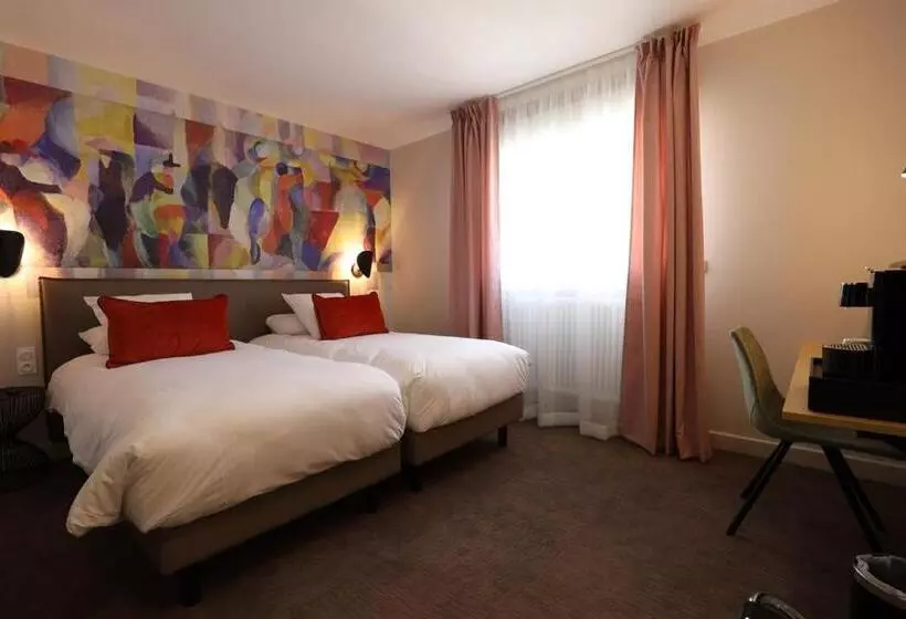 هتل La Capelle Millau