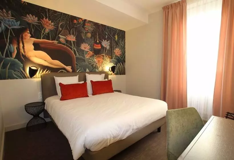 هتل La Capelle Millau