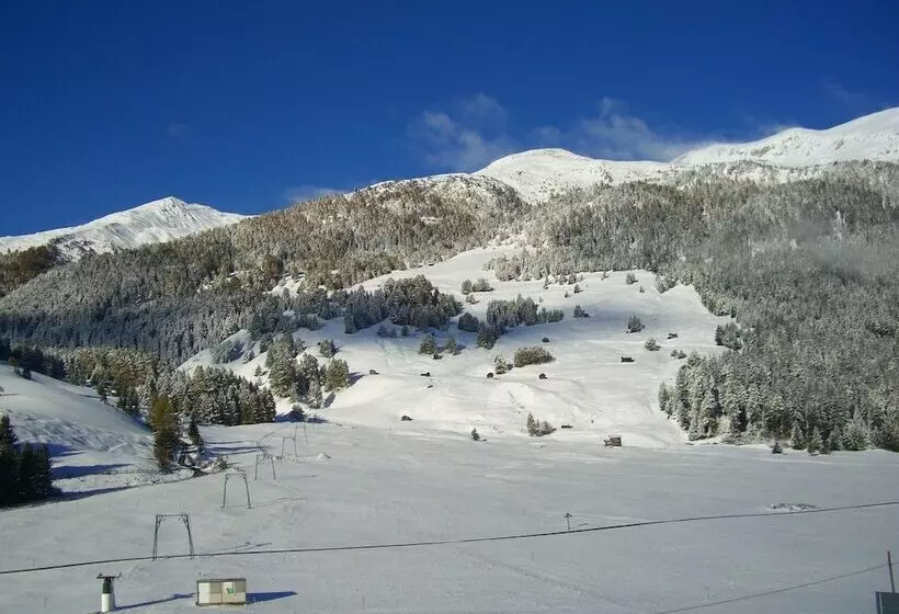 ホテル Reschnerhof