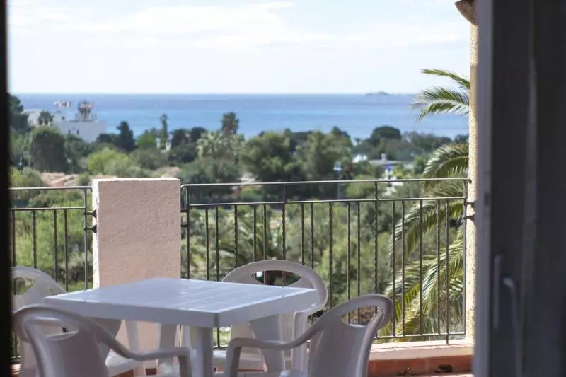 Отель Residence Le Bouganville