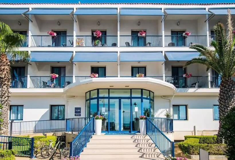 هتل Ticho S Greenblu