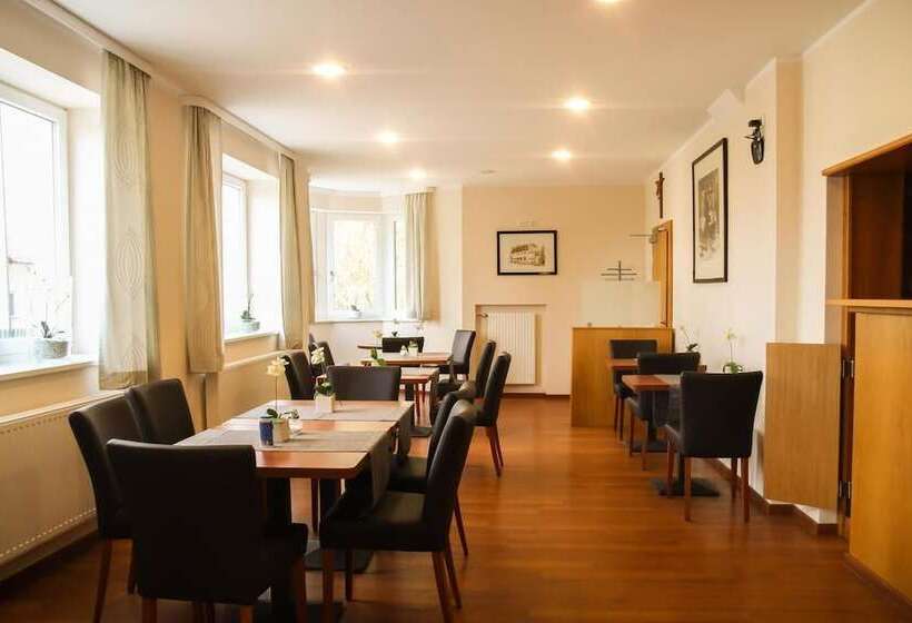 فندق Waldlust B & B