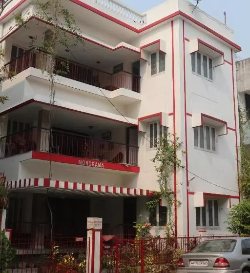 ペンション Monorama Guest House