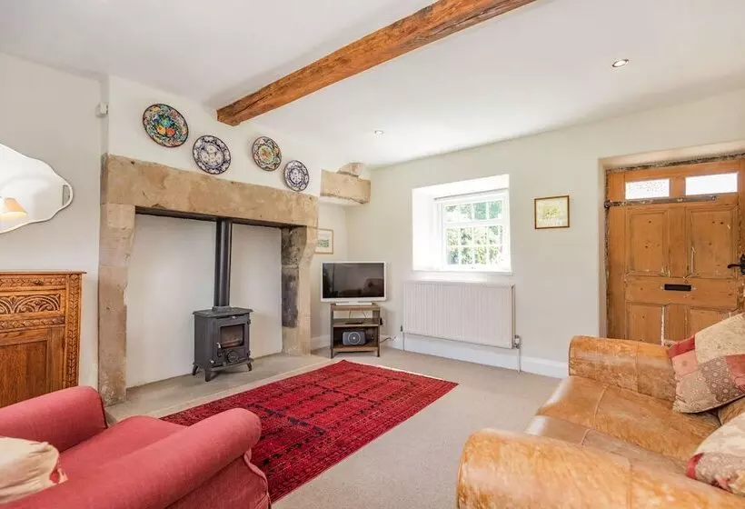 Bumble Cottage