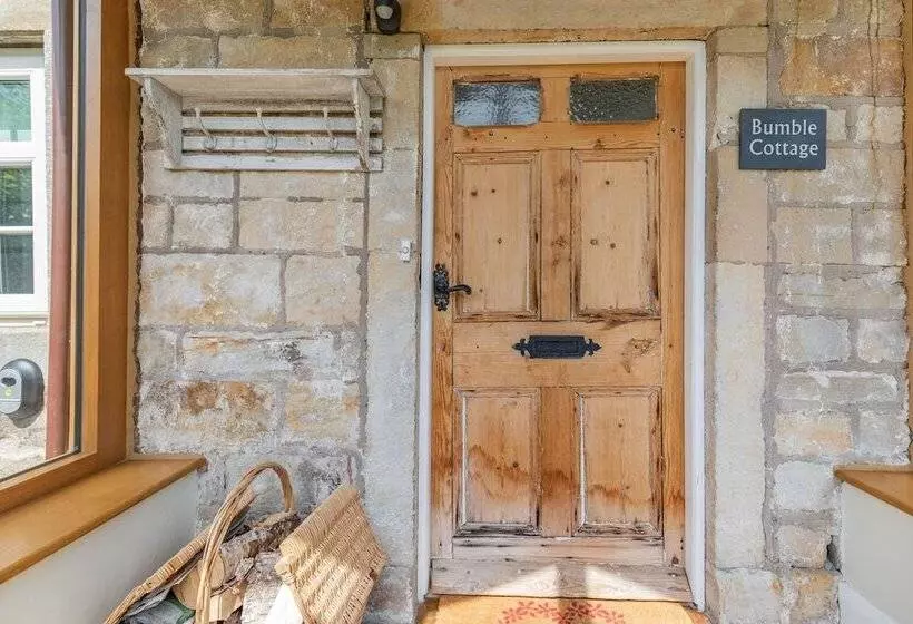 Bumble Cottage