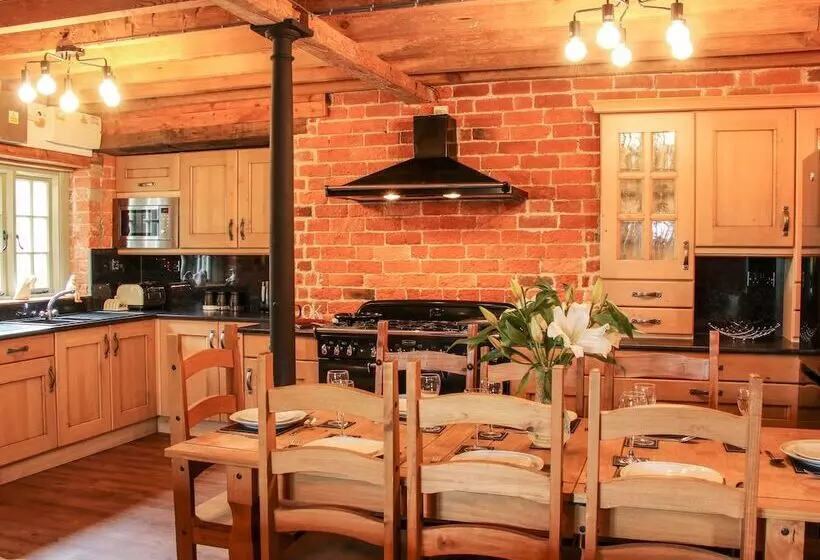 Garden Cottage