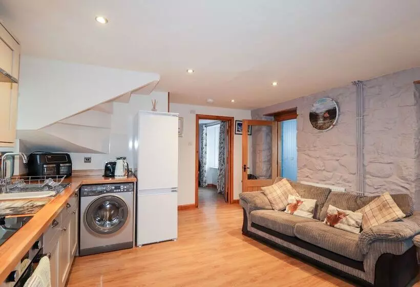 Jubilee Cottage