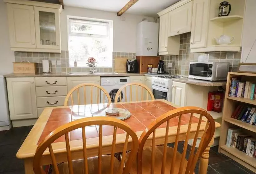 Mousehole Cottage
