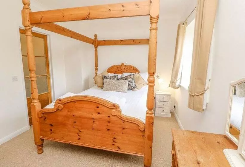 The Coach House