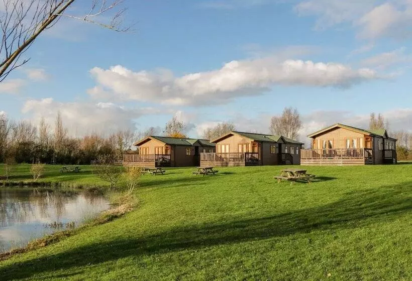 Harvester Lodge
