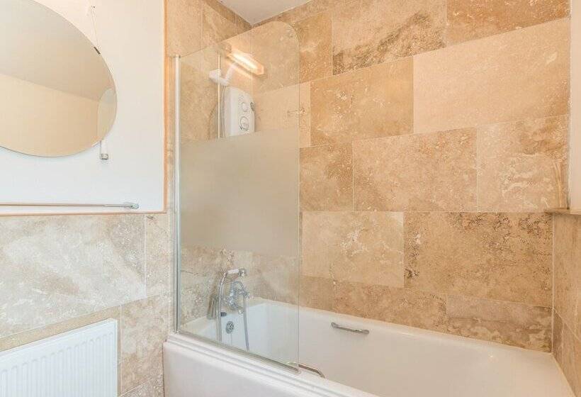 Ryehill Farm Cottage